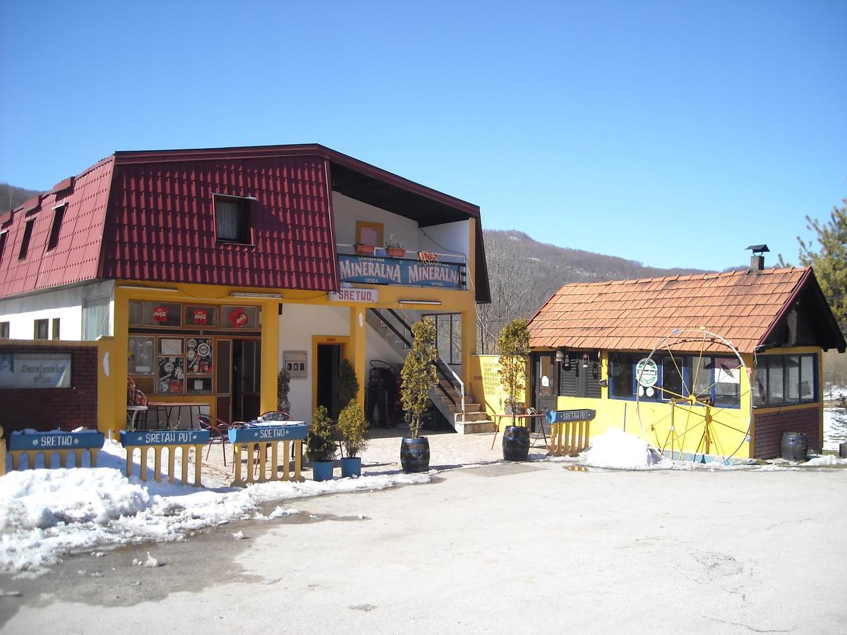 Trnovo Motel Sretno Good Luck מראה חיצוני תמונה
