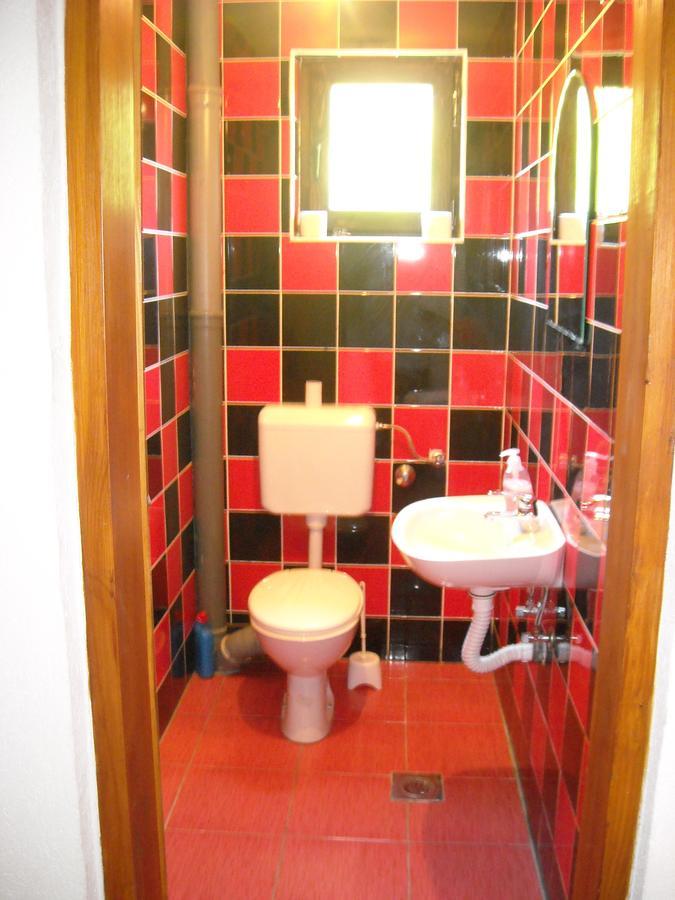 Trnovo Motel Sretno Good Luck מראה חיצוני תמונה