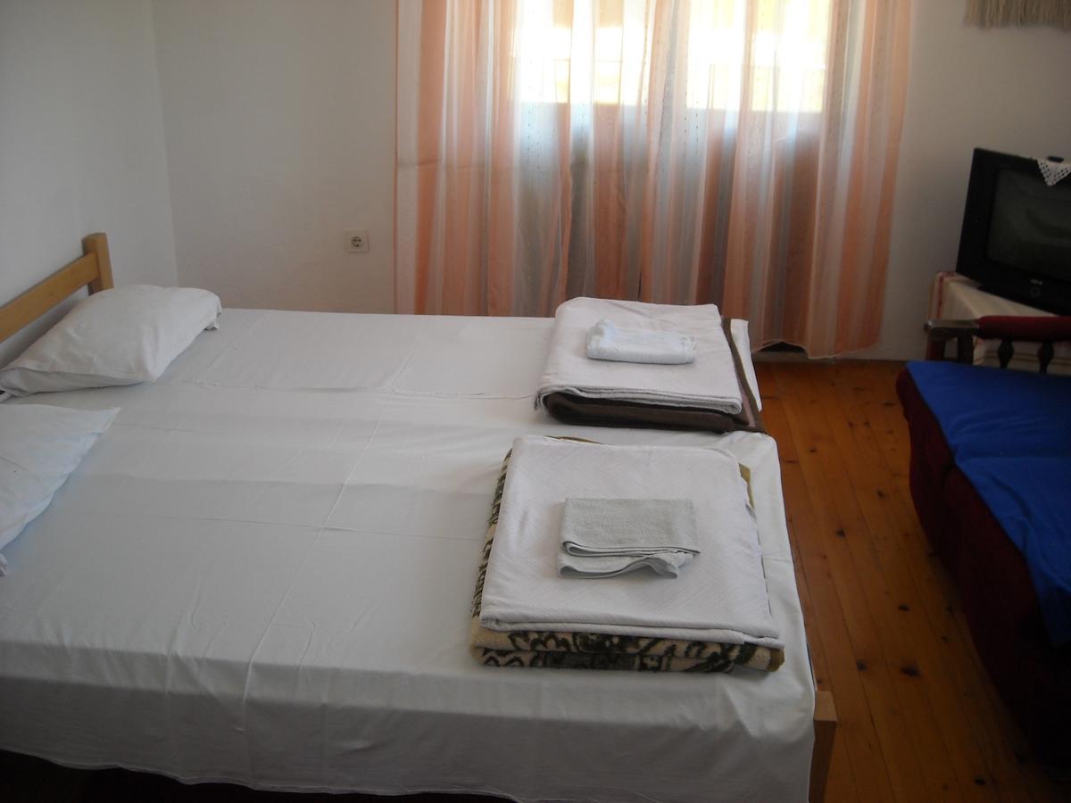 Trnovo Motel Sretno Good Luck מראה חיצוני תמונה