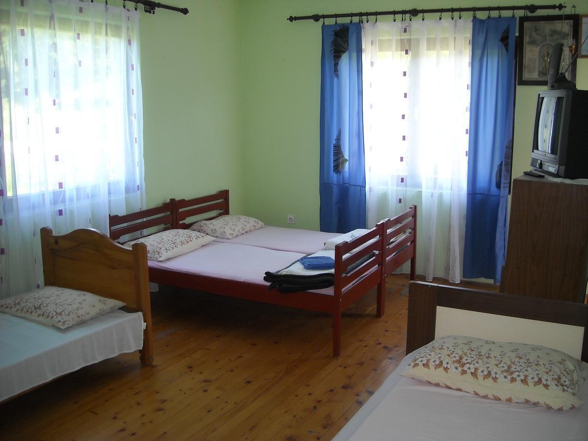 Trnovo Motel Sretno Good Luck מראה חיצוני תמונה